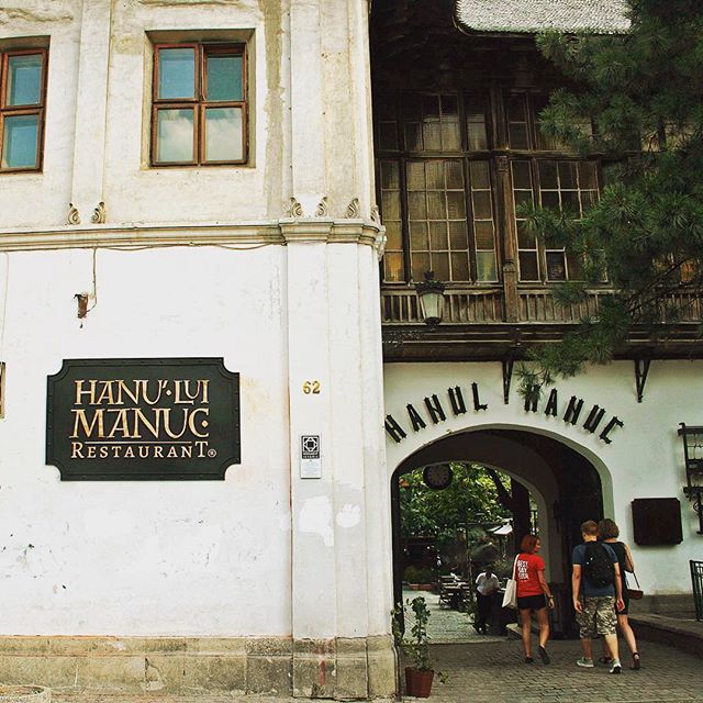 manuc's inn in bucharest