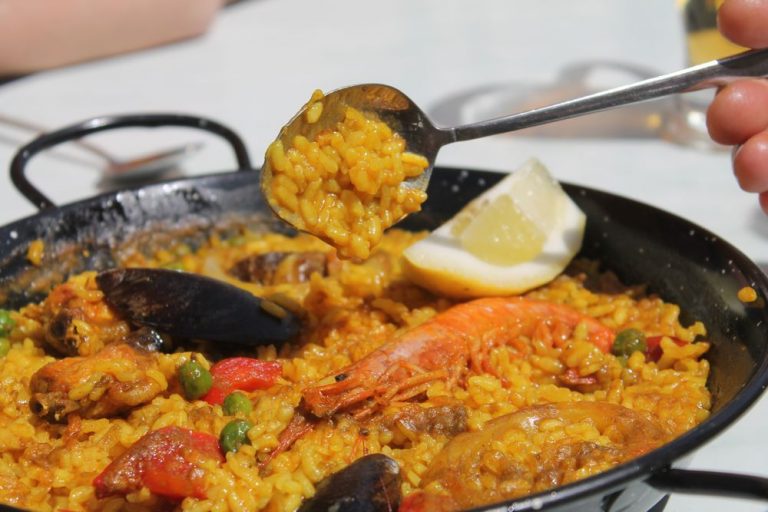 How to tell a good paella from a bad paella Urban Adventures
